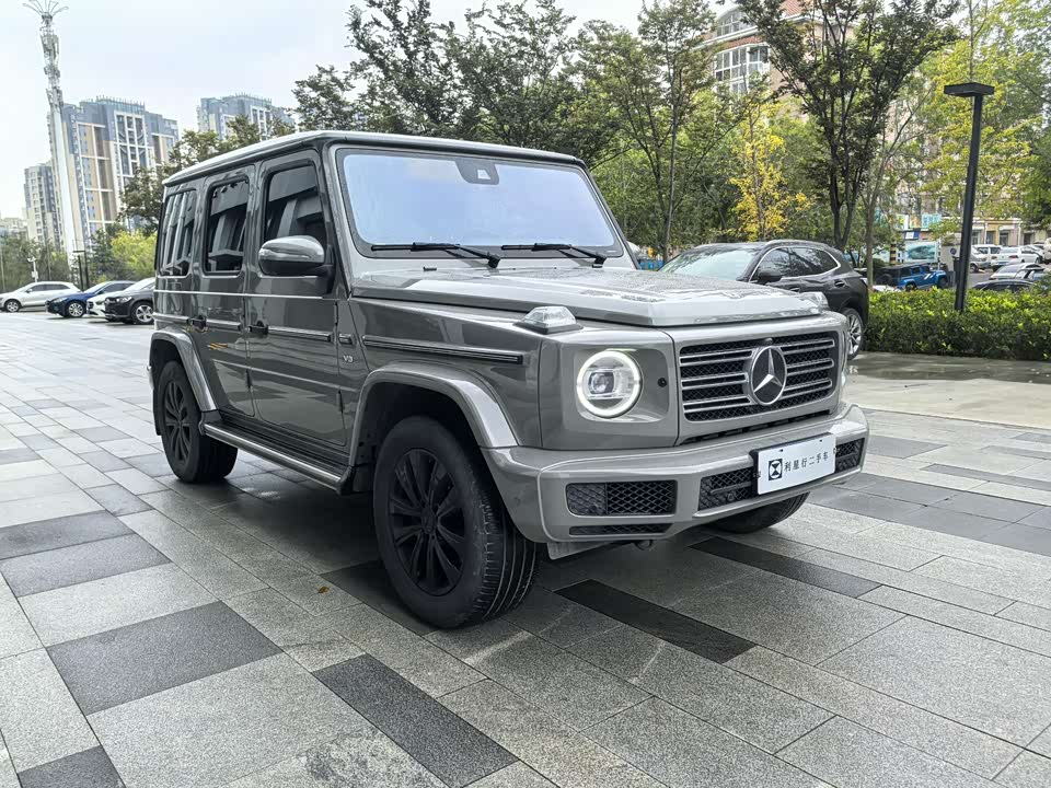 Mercedes-Benz G-class