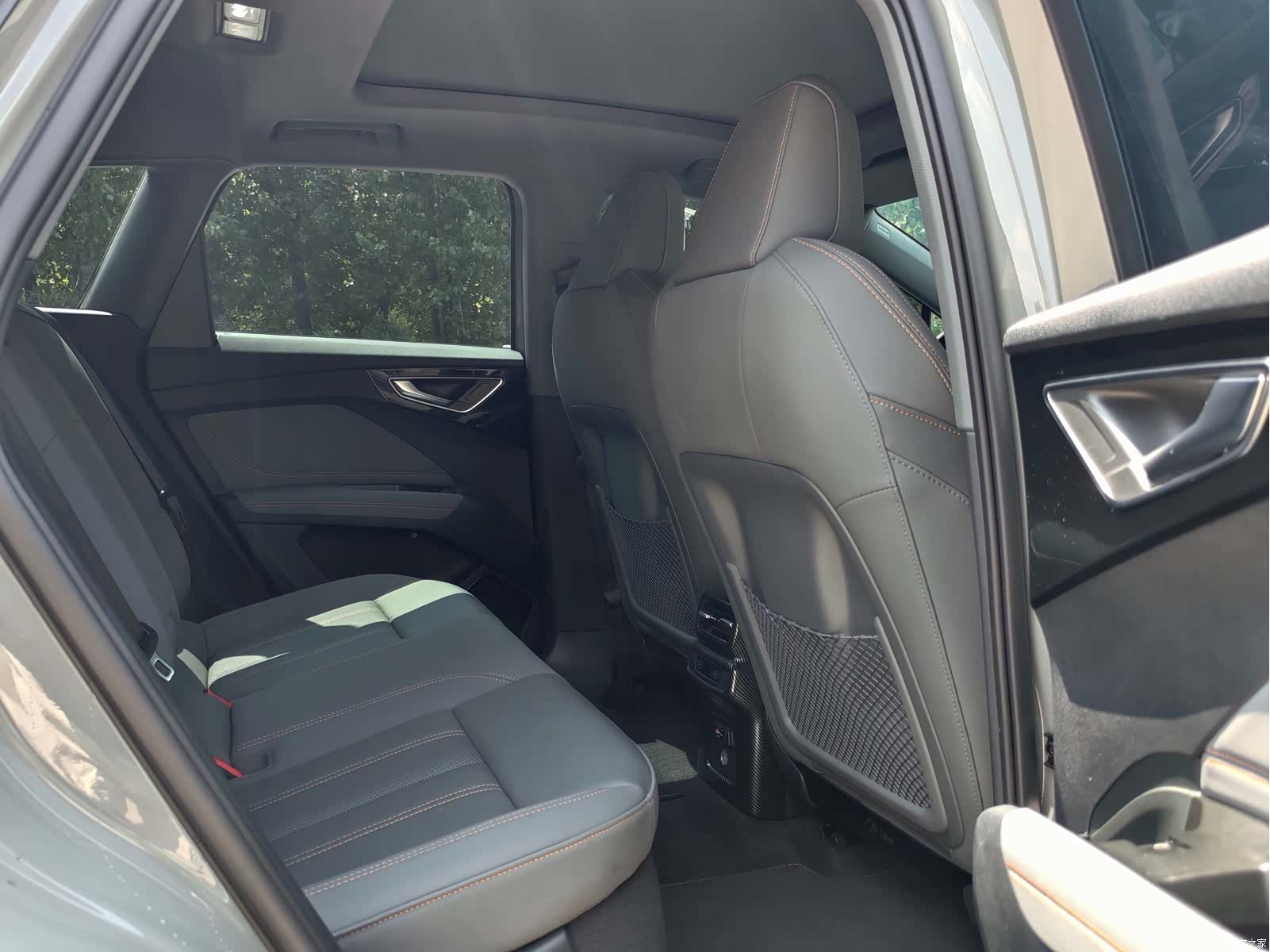 Audi Q4 e-tron, 2023 11