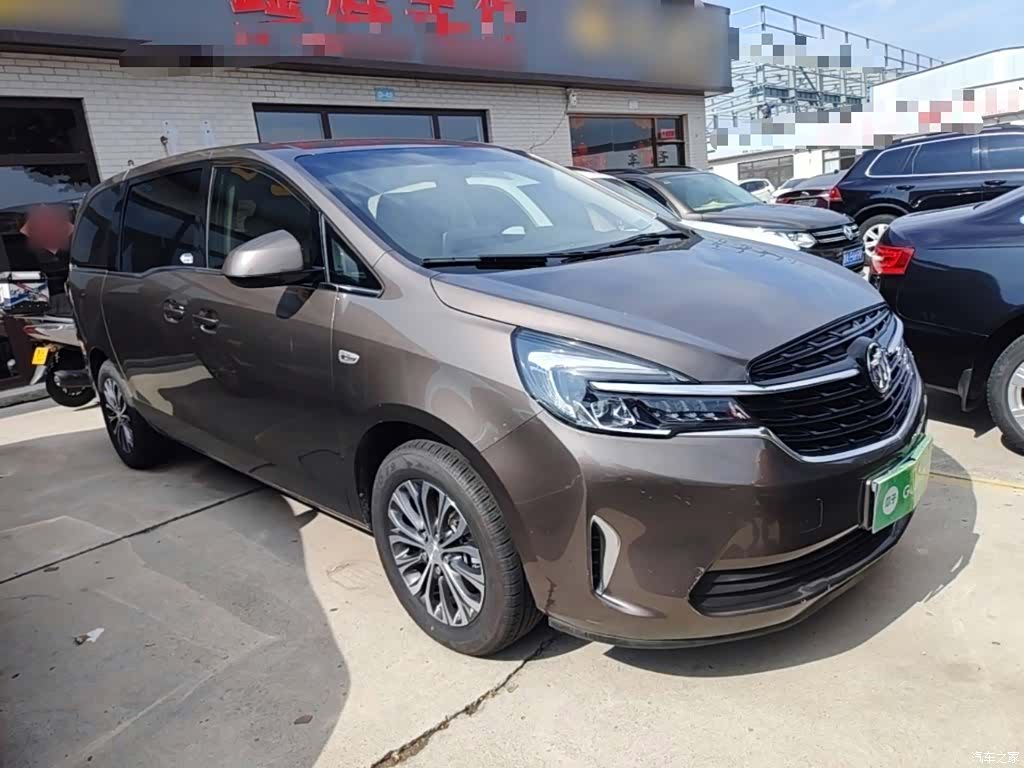 Buick GL8, 2022 4