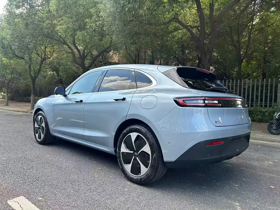 AITO Ask the world M5