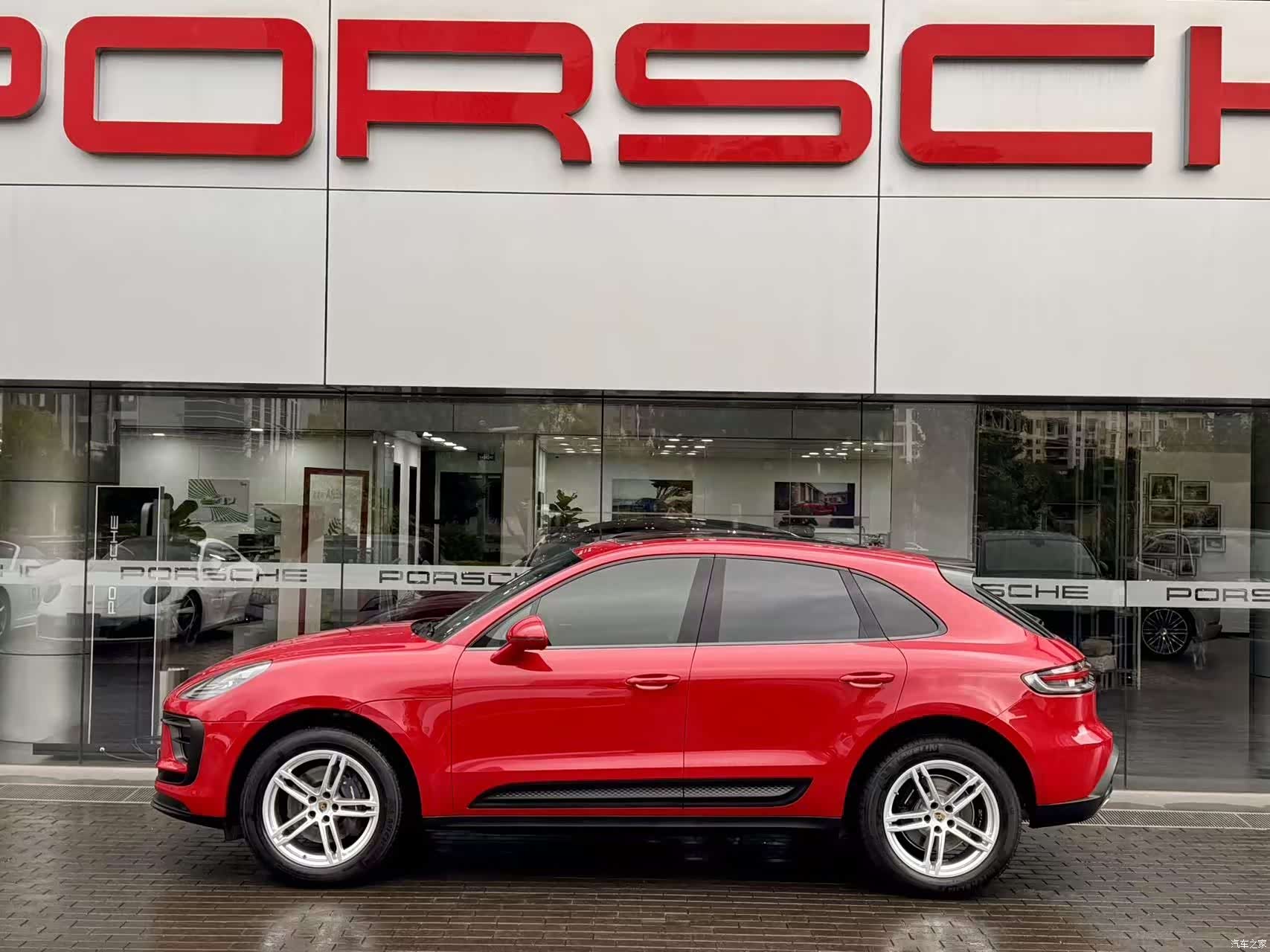 Porsche Macan, 2024 2