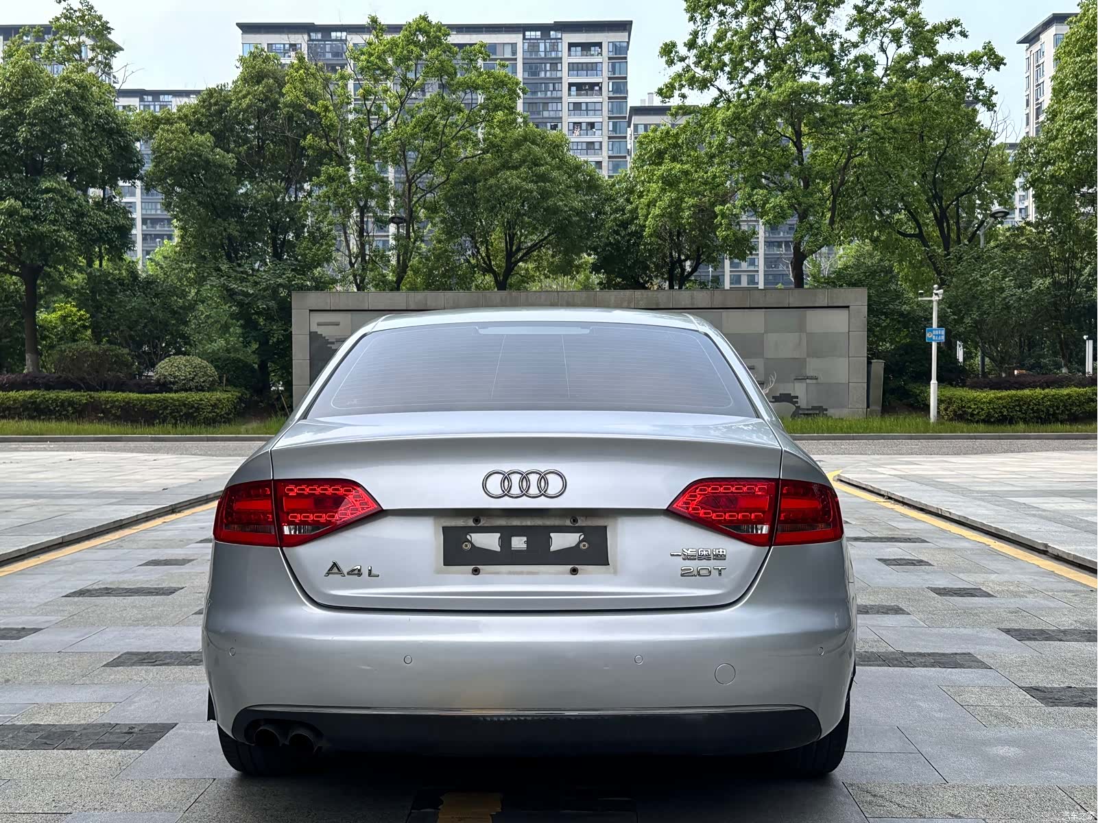 Audi A4L, 2011 все фото