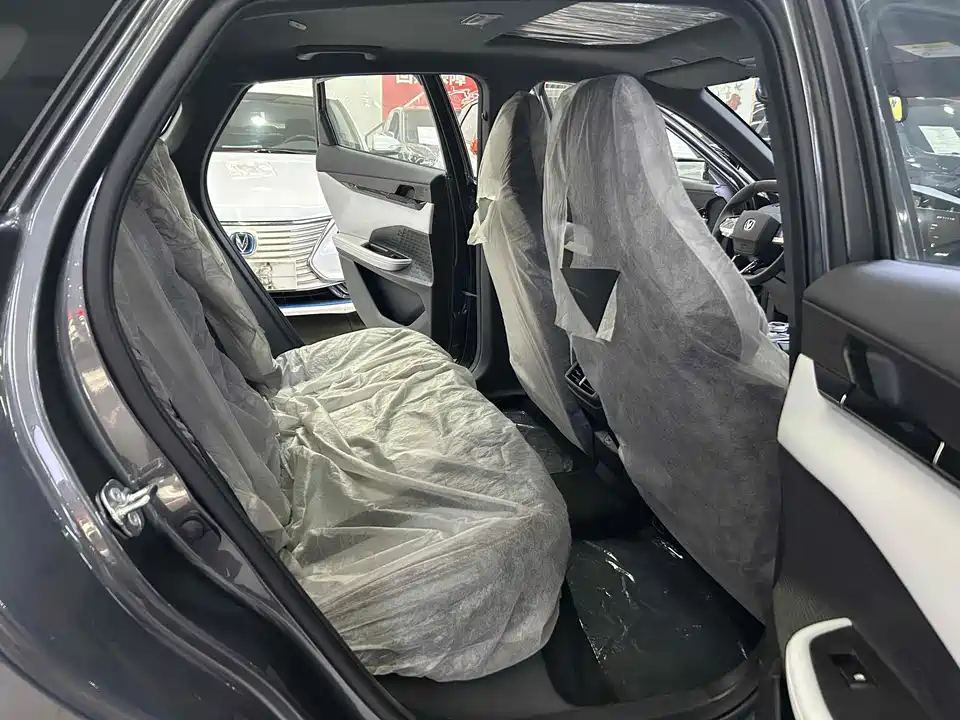 Changan UNI-V Smart iDD