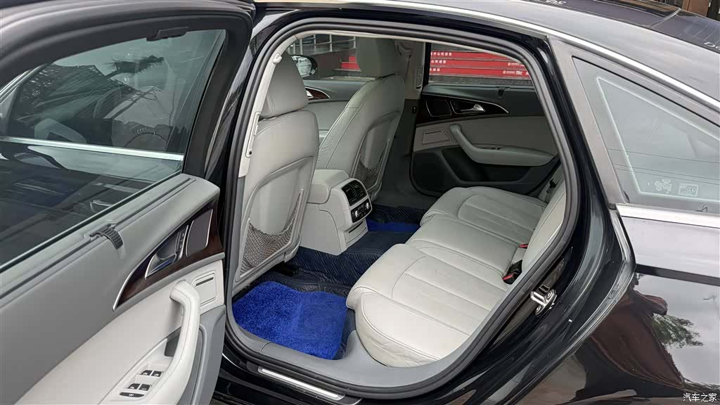 Audi A6L, 2014 13