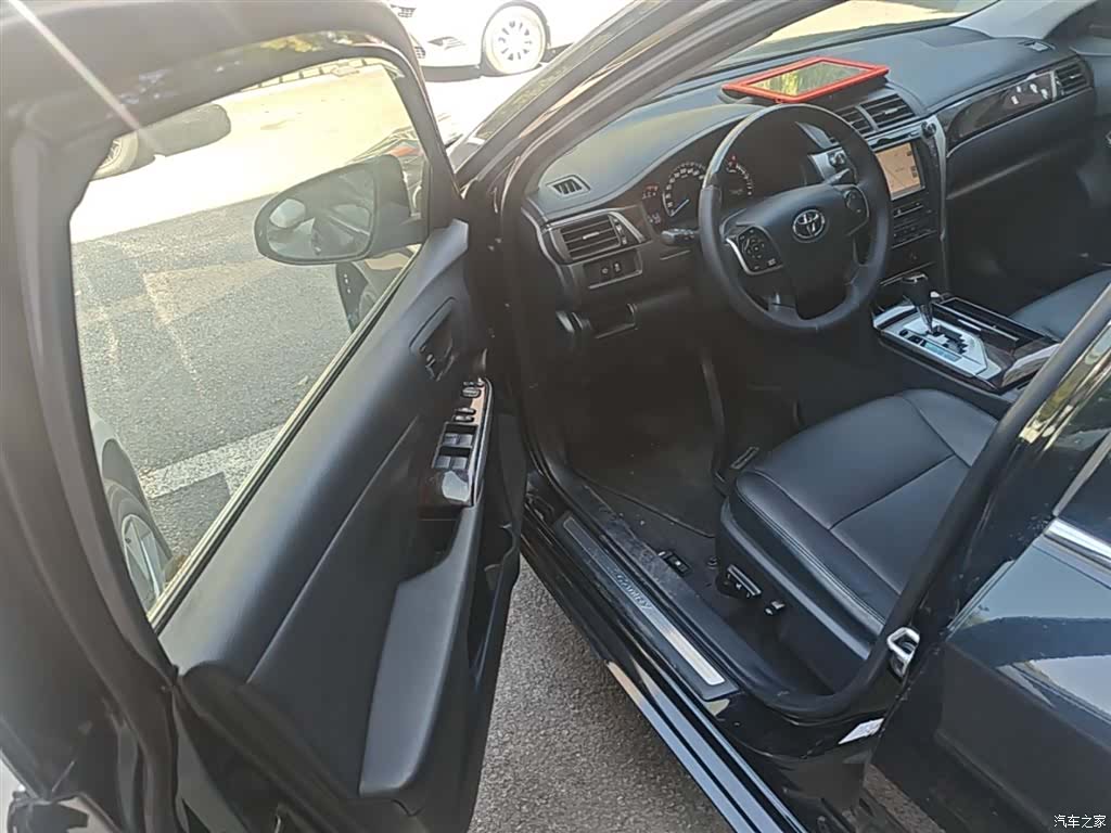 Toyota Camry, 2016 16