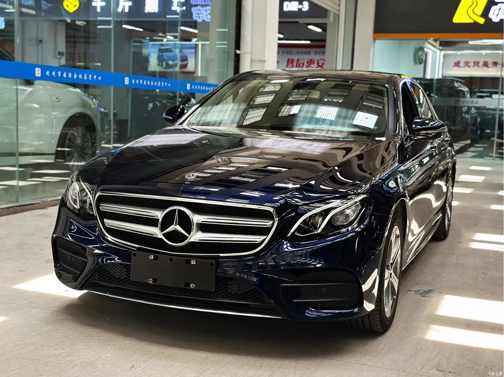 Mercedes-Benz E-Class, 2018 1