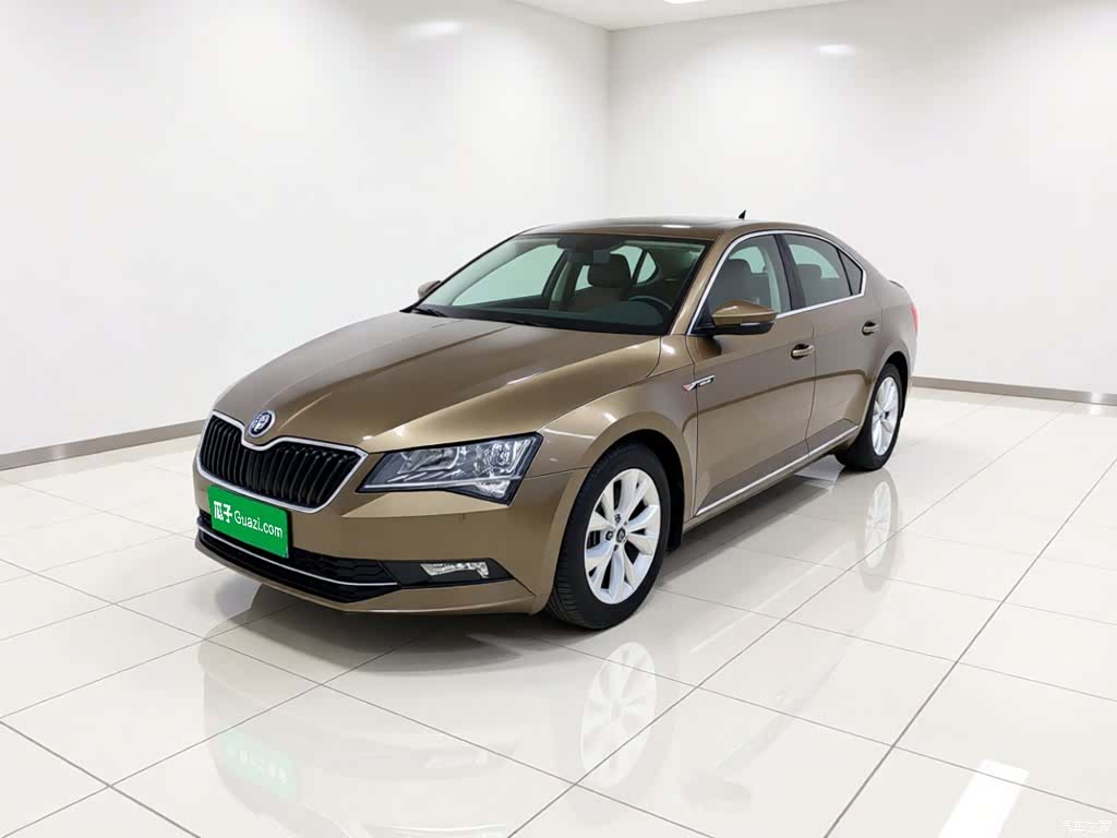 Skoda Superb, 2018 1