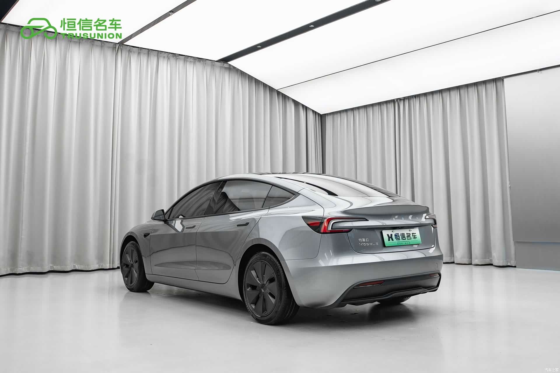 Tesla Model 3, 2024 6