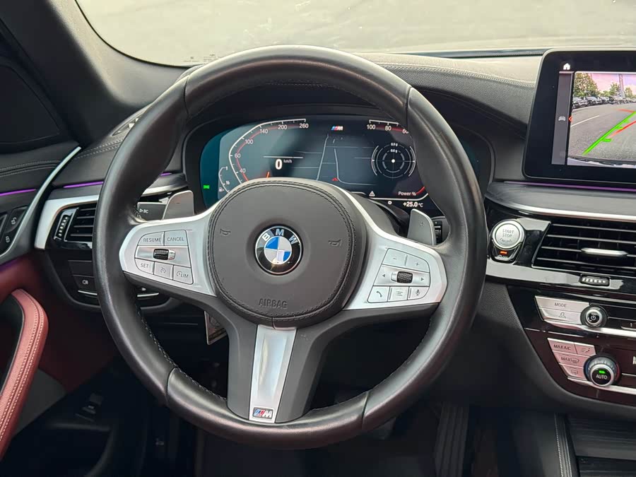 BMW 5 Series 2021, фото 9