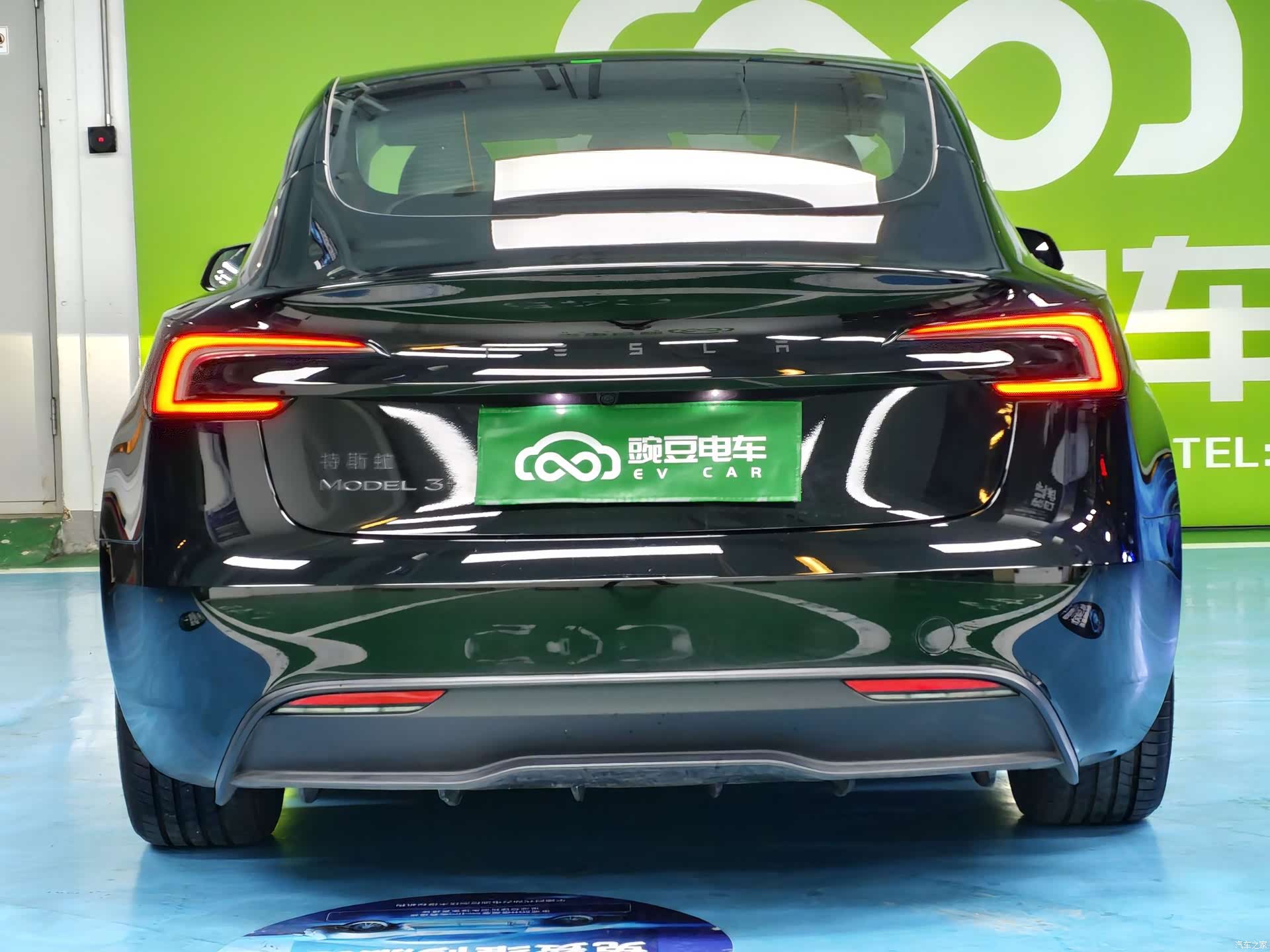 Tesla Model 3, 2026 16