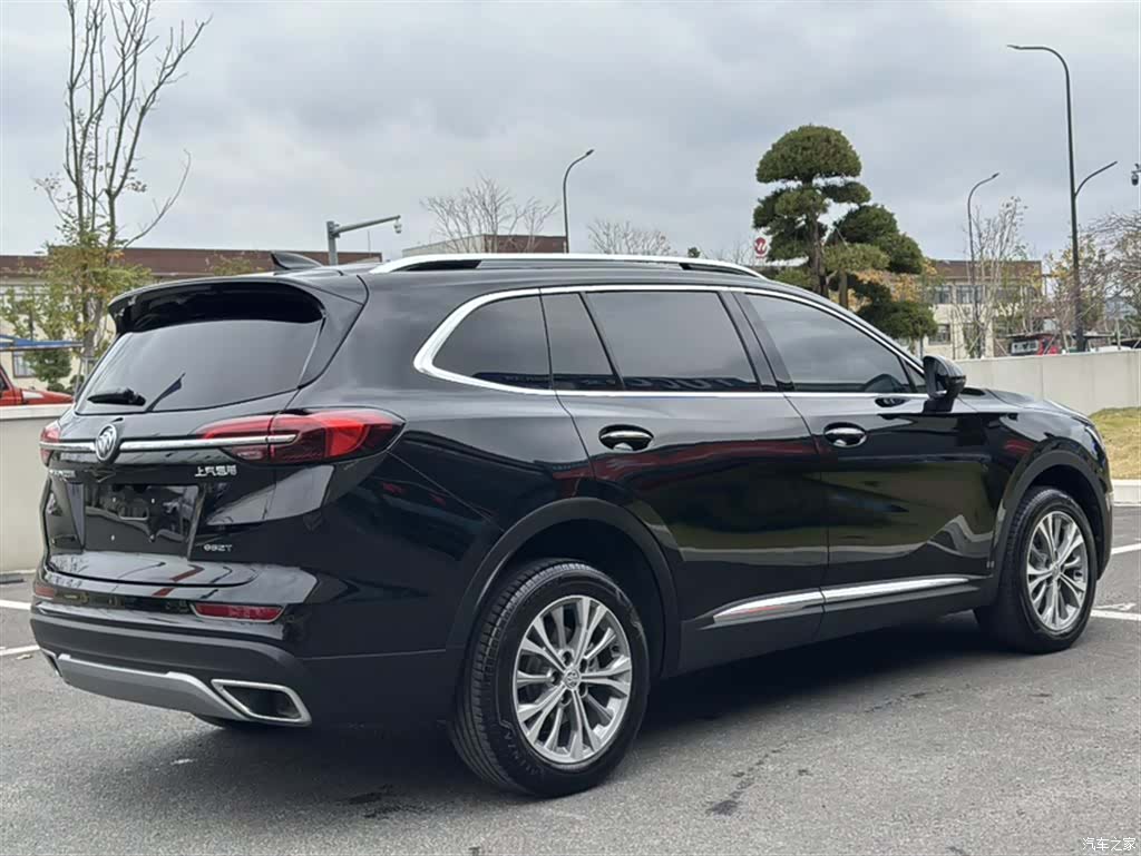 Buick Envision Plus, 2021 все фото