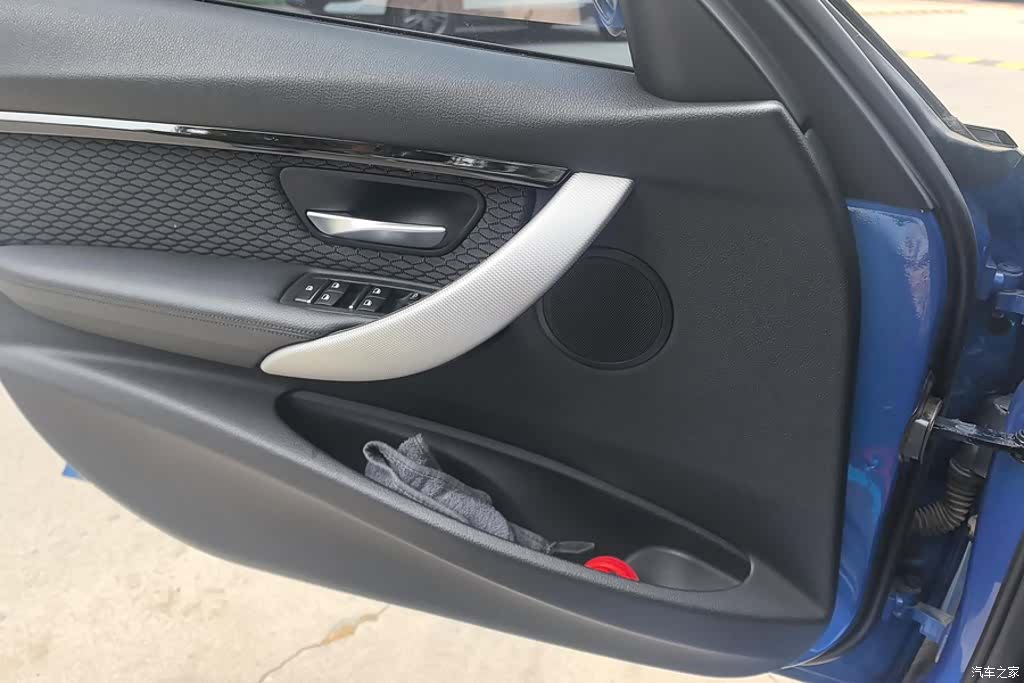 BMW 3 Series, 2017 7