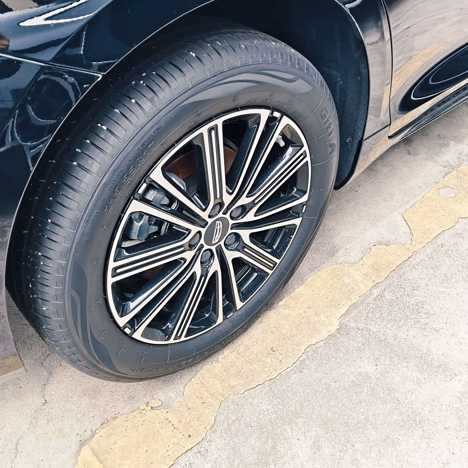 Geely Preface, 2026 12