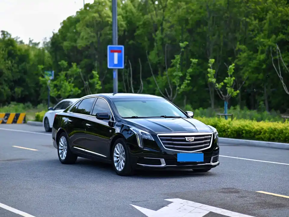 Cadillac XTS