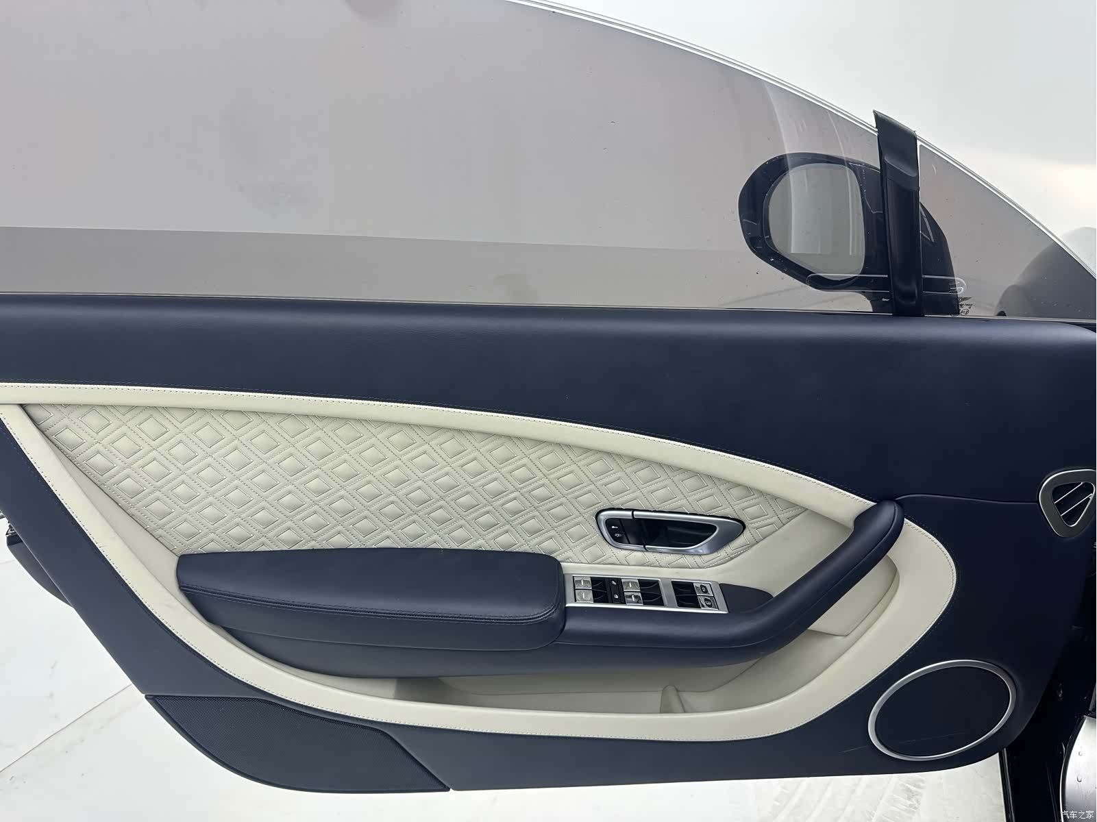 Bentley Continental GT, 2015 21