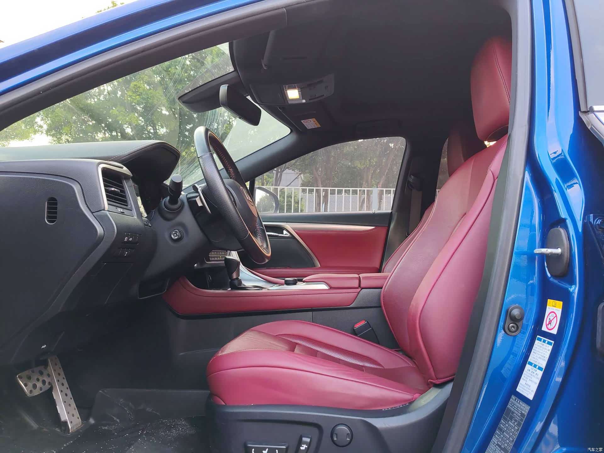 Lexus RX, 2019 4