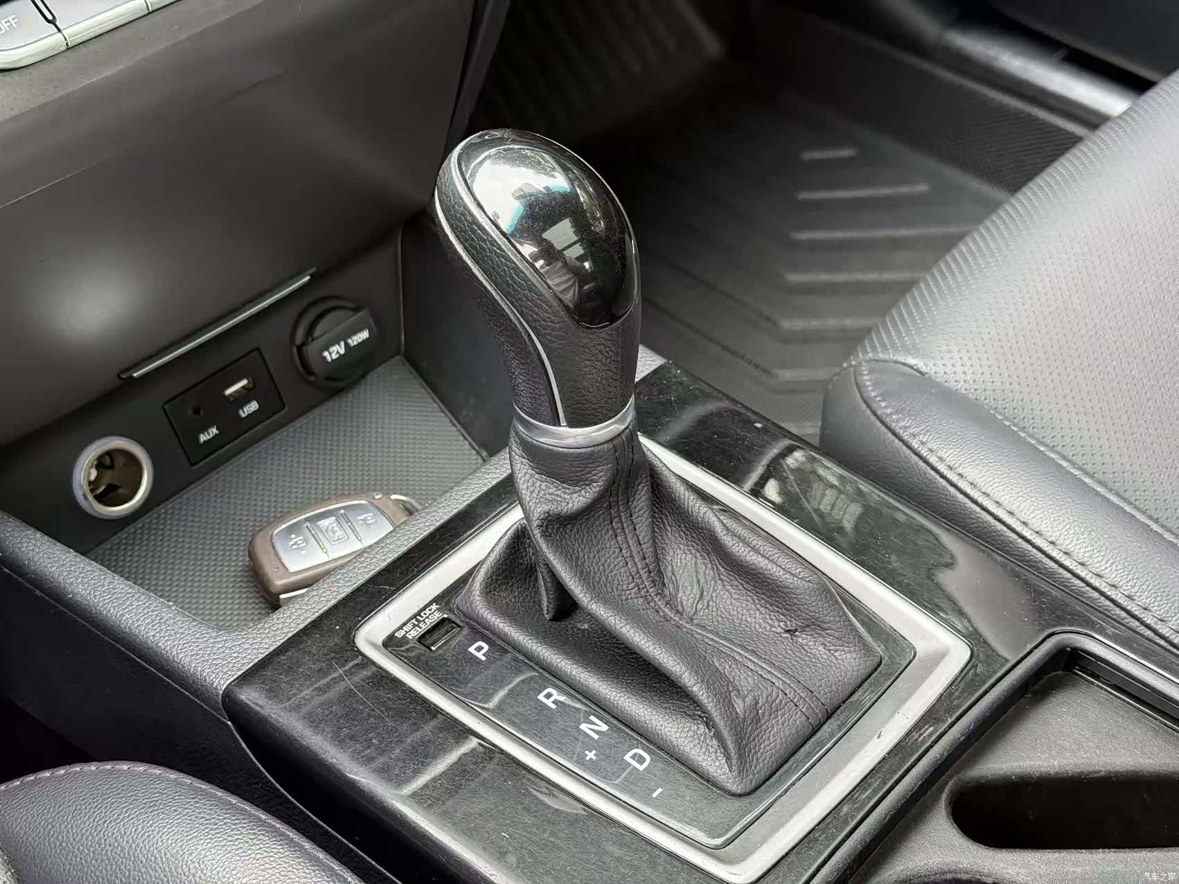 Hyundai GLS, 2017 11