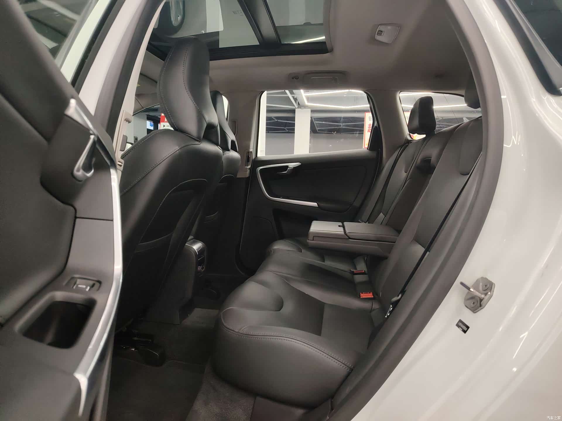Volvo XC60, 2017 8