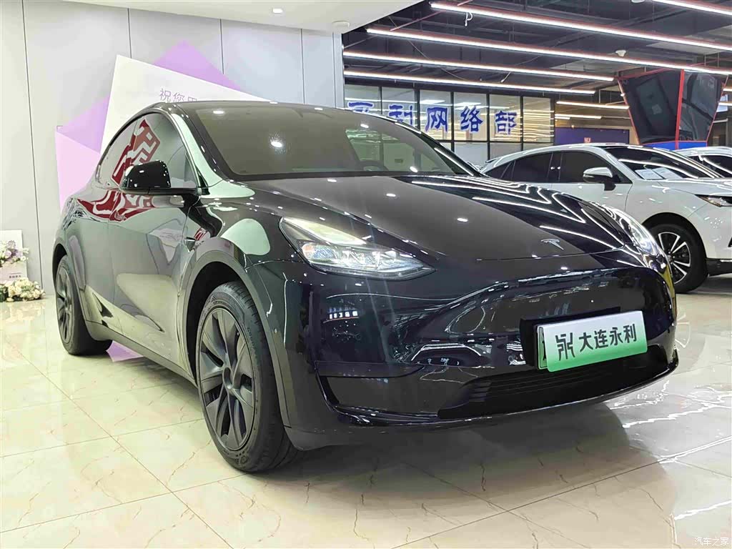 Tesla Model Y, 2024 3