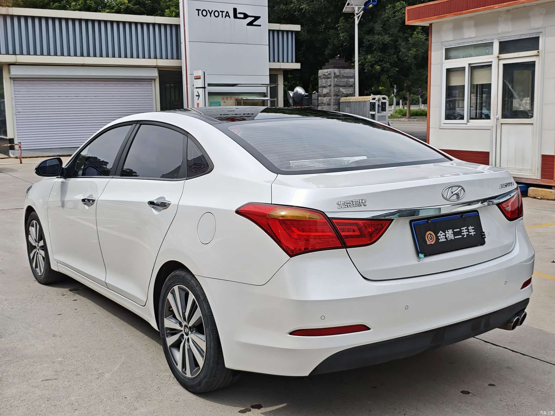 Hyundai DLX, 2015 2