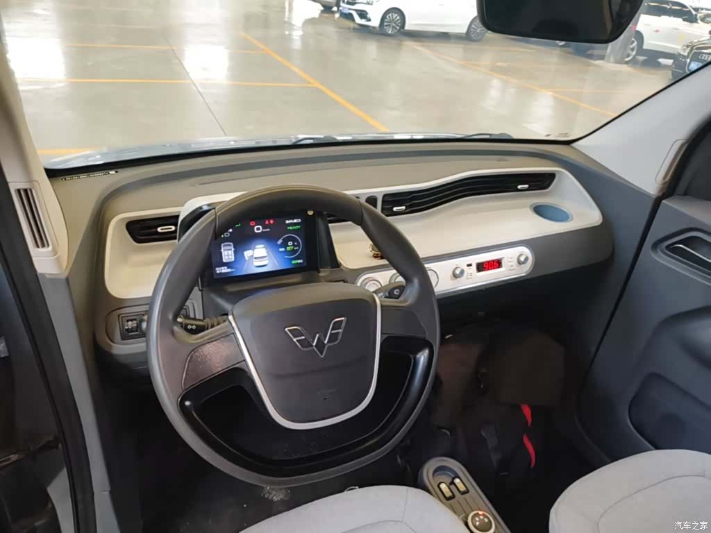 Wuling MINIEV, 2022 10