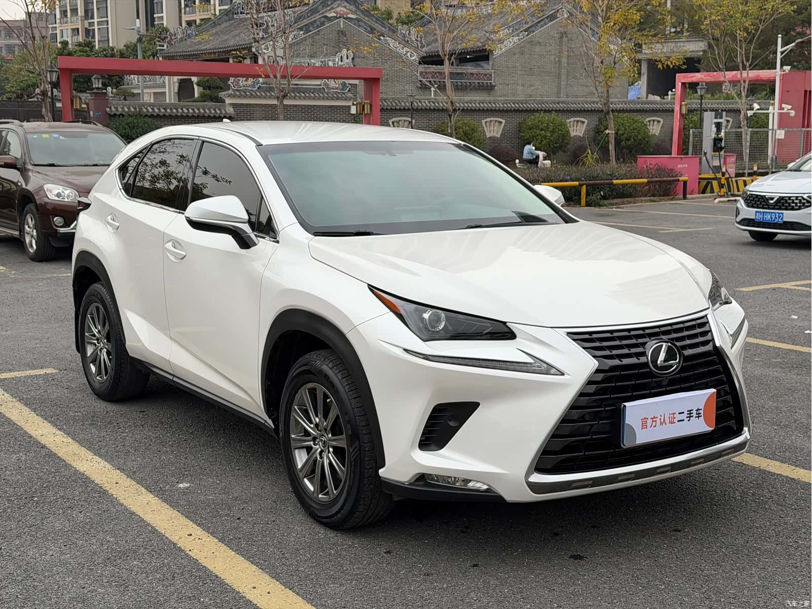 Lexus NX, 2019 3