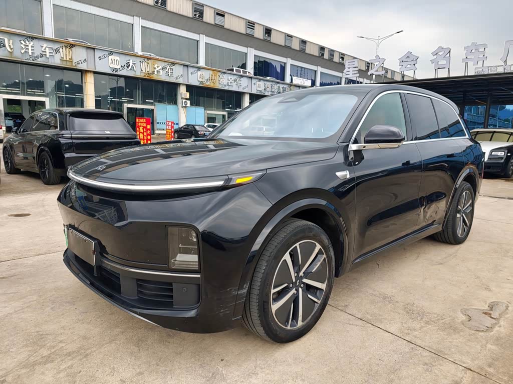 Li Auto L8 2024 Pro