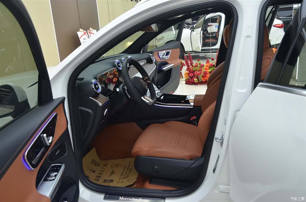 Mercedes-Benz GLC, 2025 4