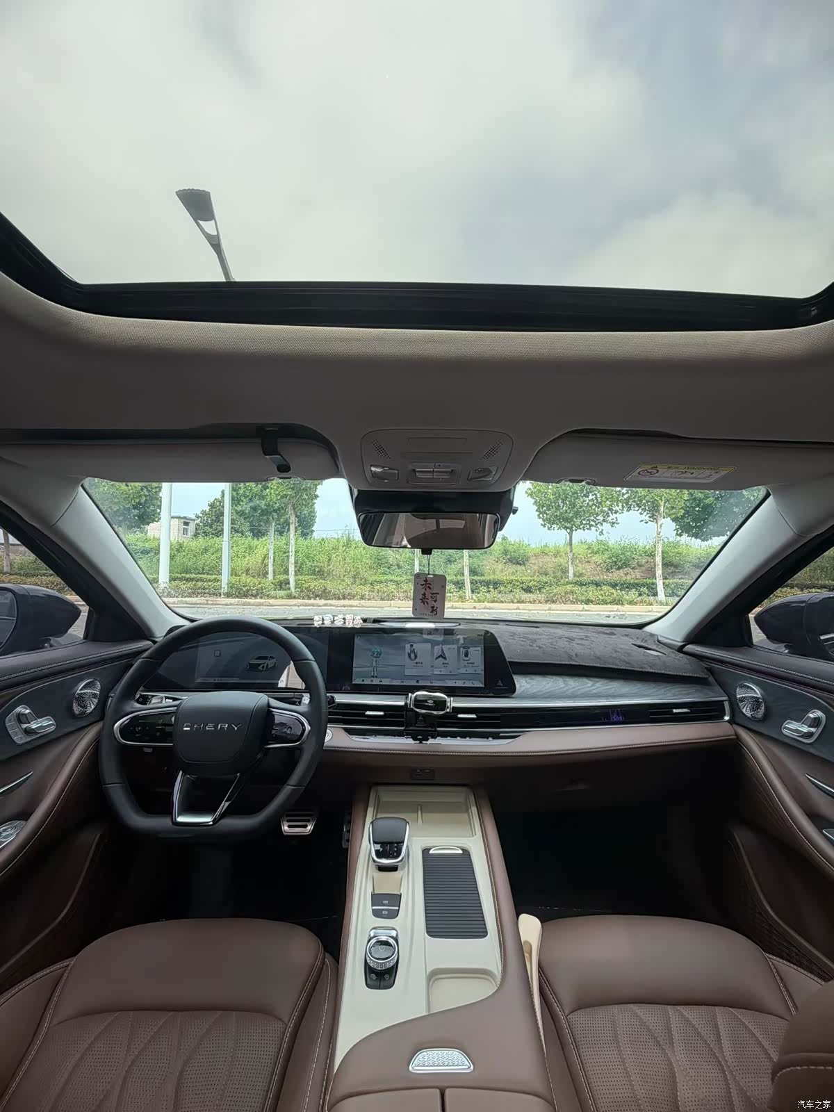 Chery Arrizo 8, 2025 все фото