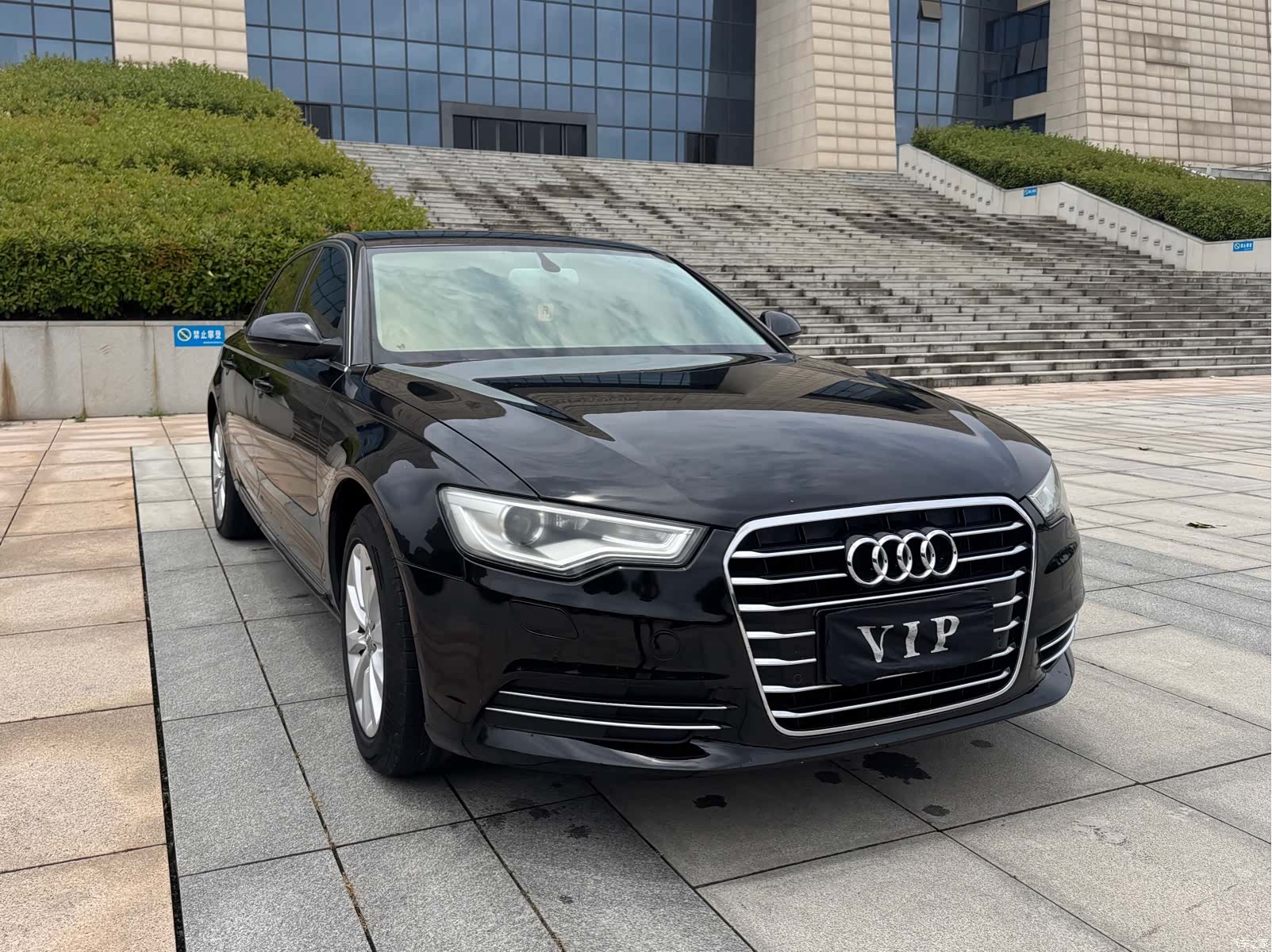 Audi A6L, 2012 3