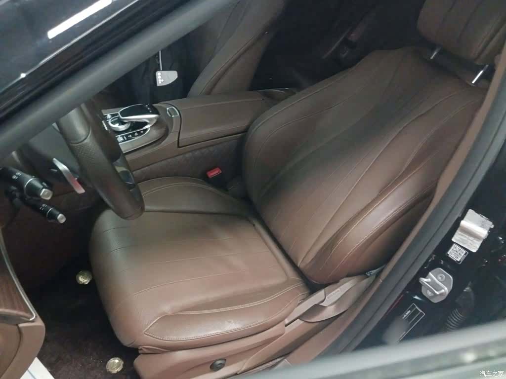 Mercedes-Benz E-Class, 2018 15