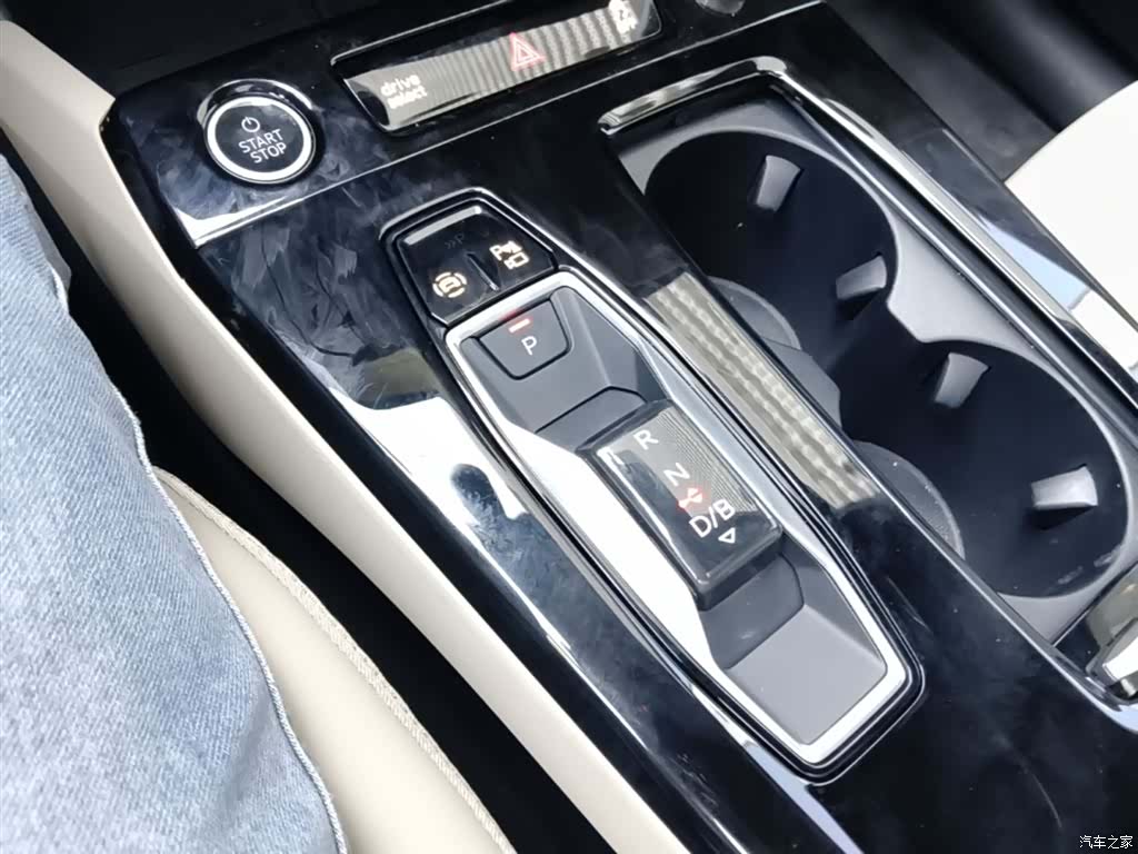 Audi e-tron, 2025 14