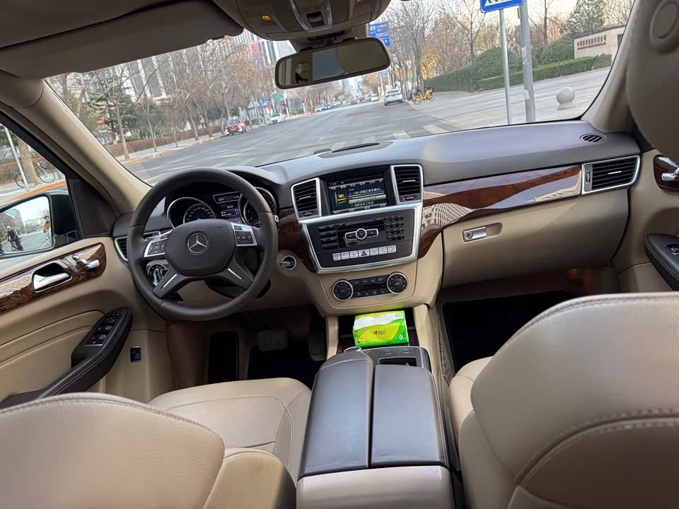 Mercedes-Benz M class