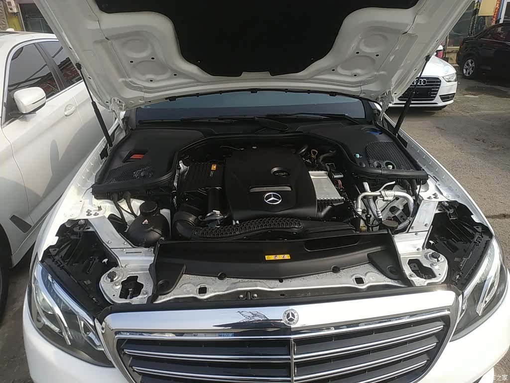 Mercedes-Benz E-Class, 2019 16
