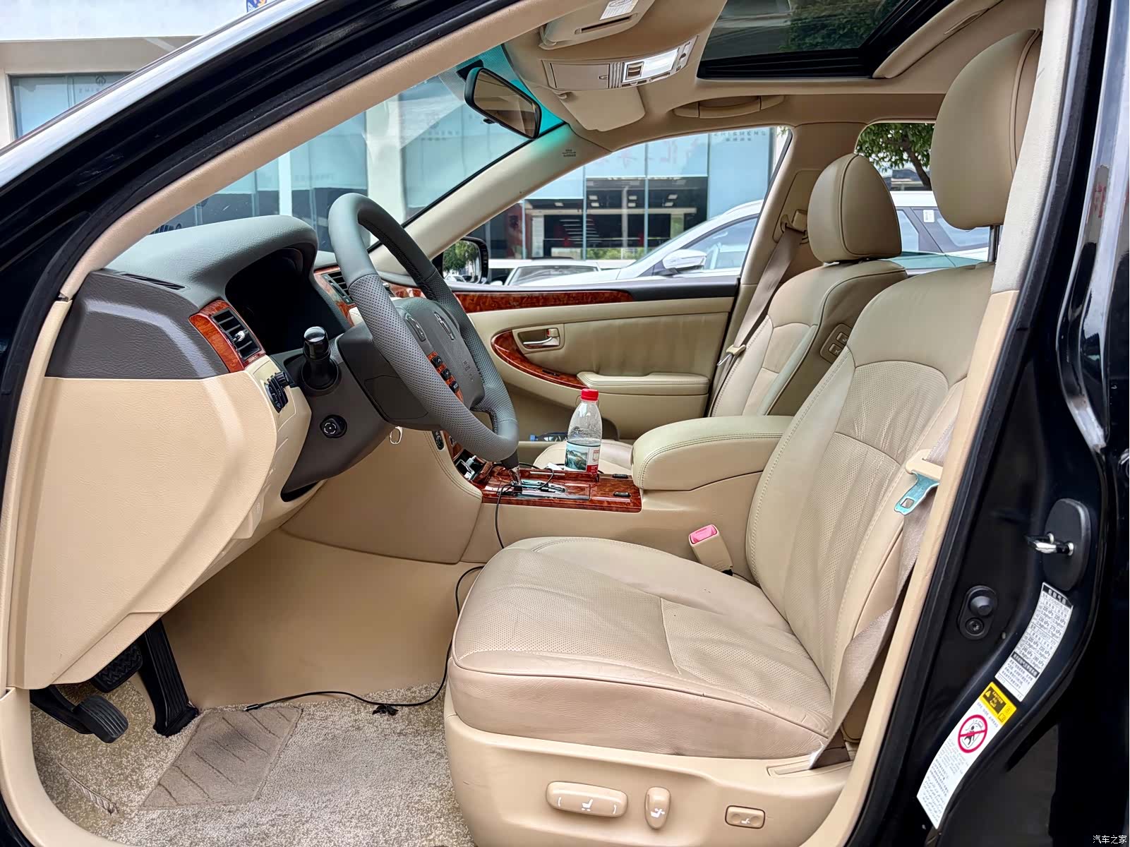 Toyota Crown, 2008 4
