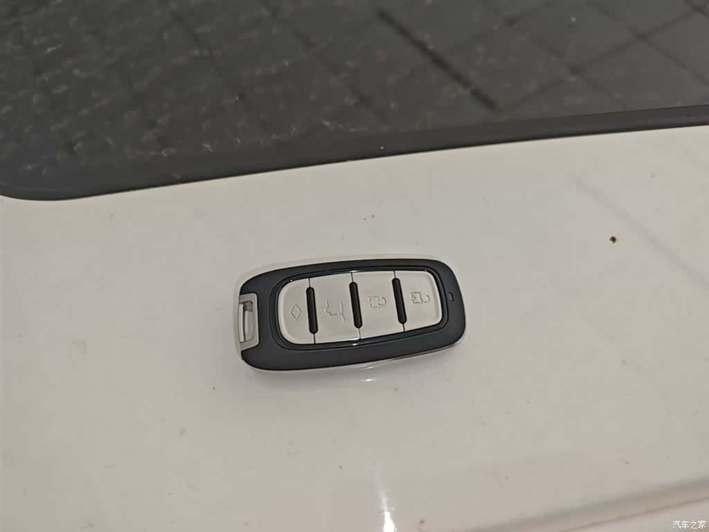 Cadillac XTS, 2019 9