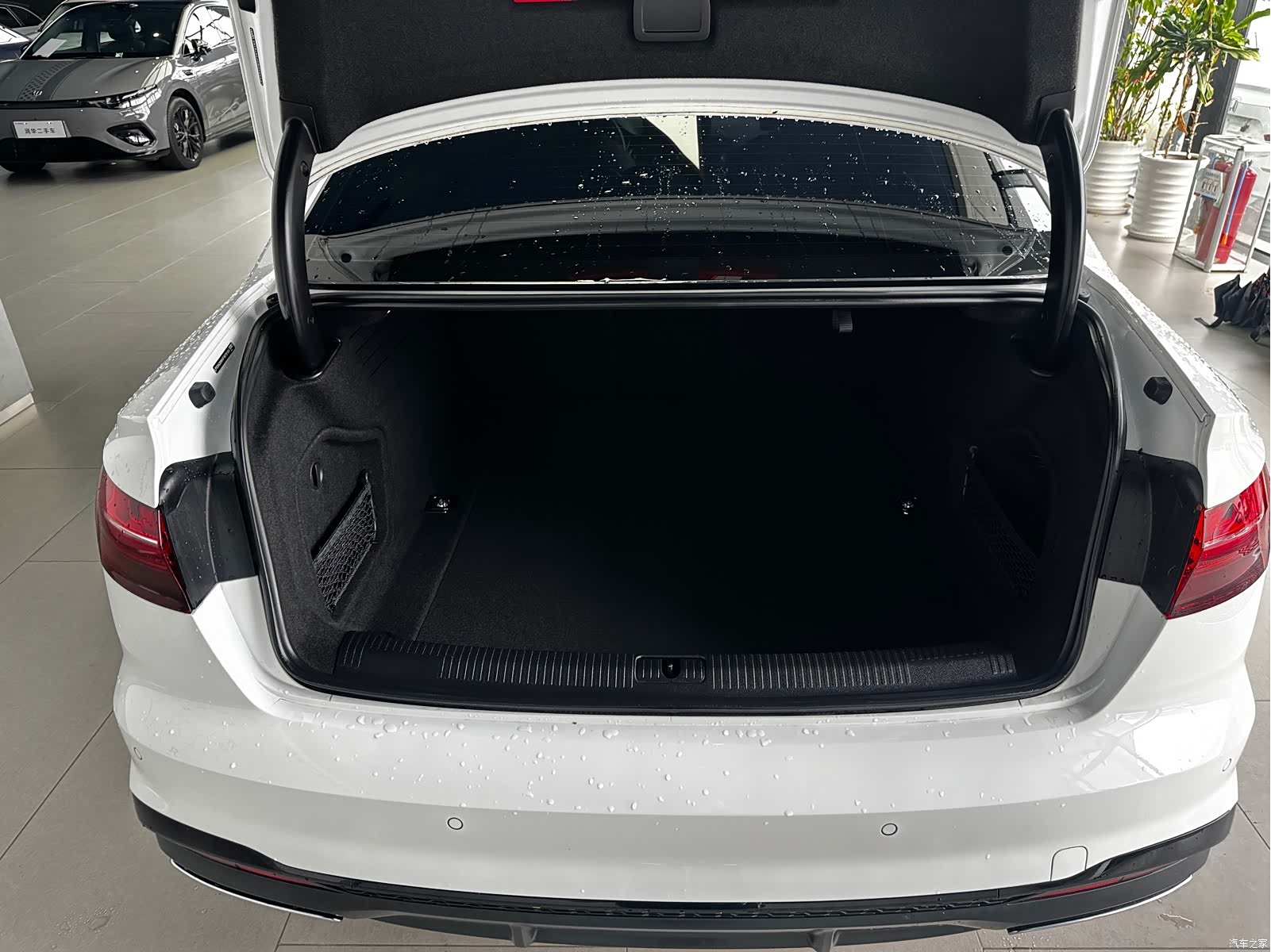 Audi A4L, 2023 15