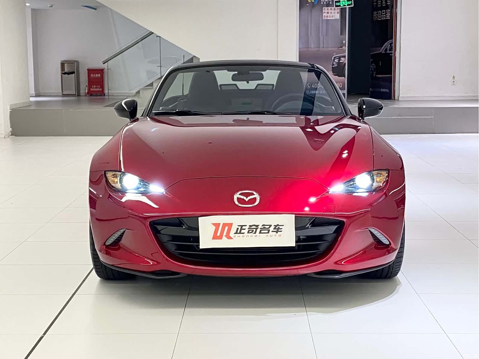Mazda MX-5, 2022 все фото