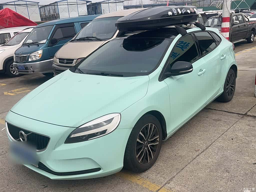 Volvo V40, 2018 20