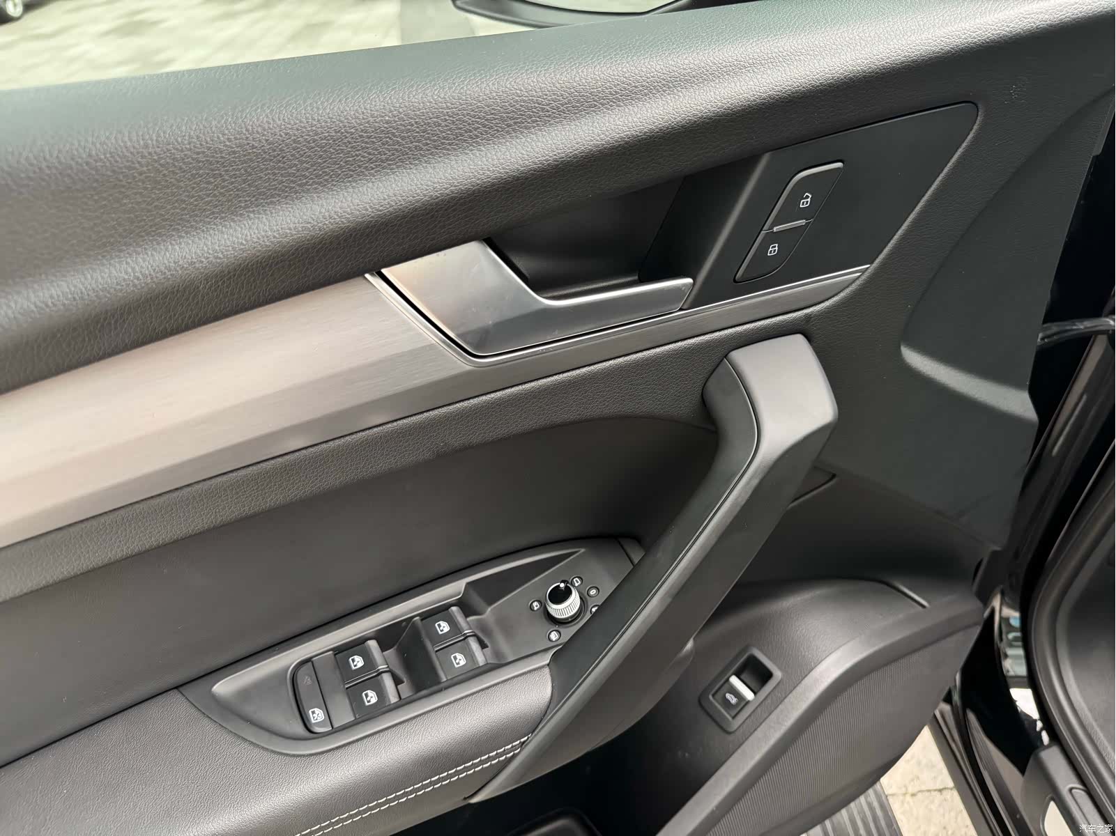 Audi Q5L, 2022 30