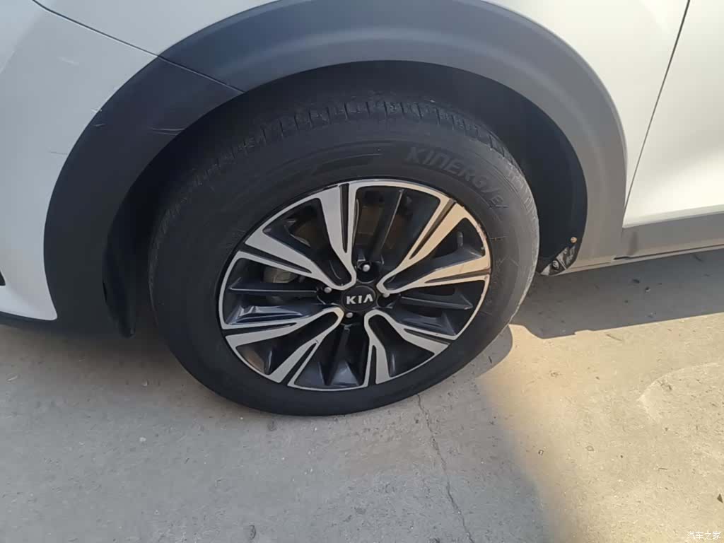 Kia KX1, 2019 23