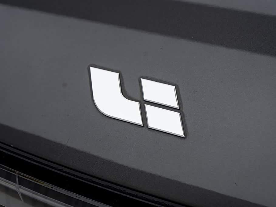 Li Auto Ideal L8