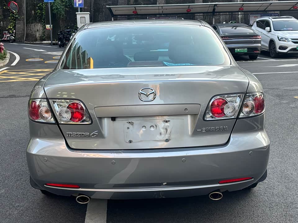 Mazda 6