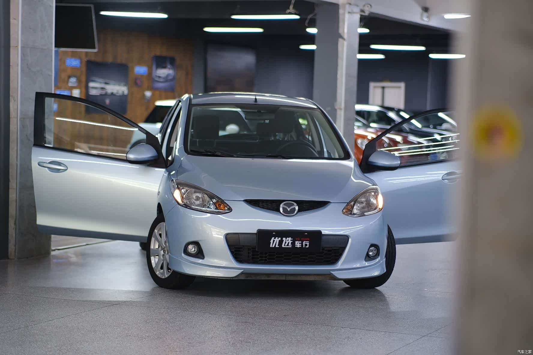 Mazda 2, 2011 7