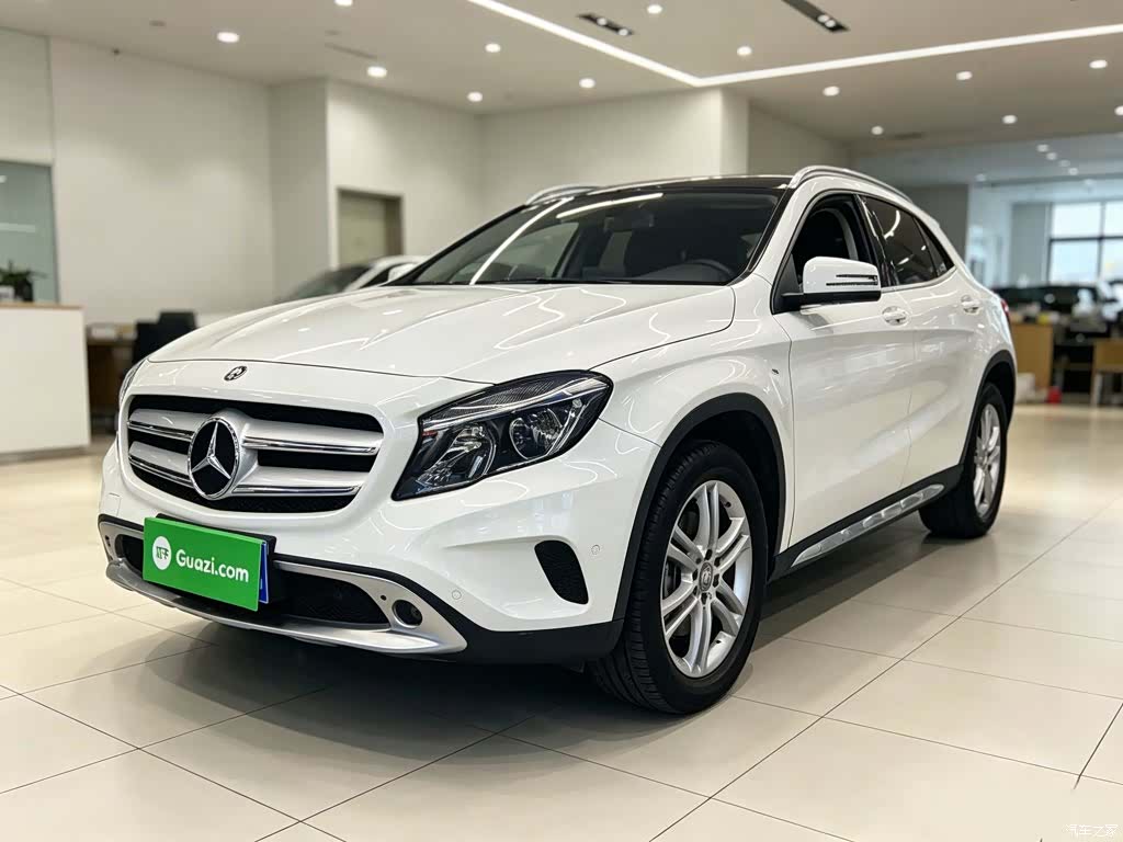 Mercedes-Benz GLA, 2016 2
