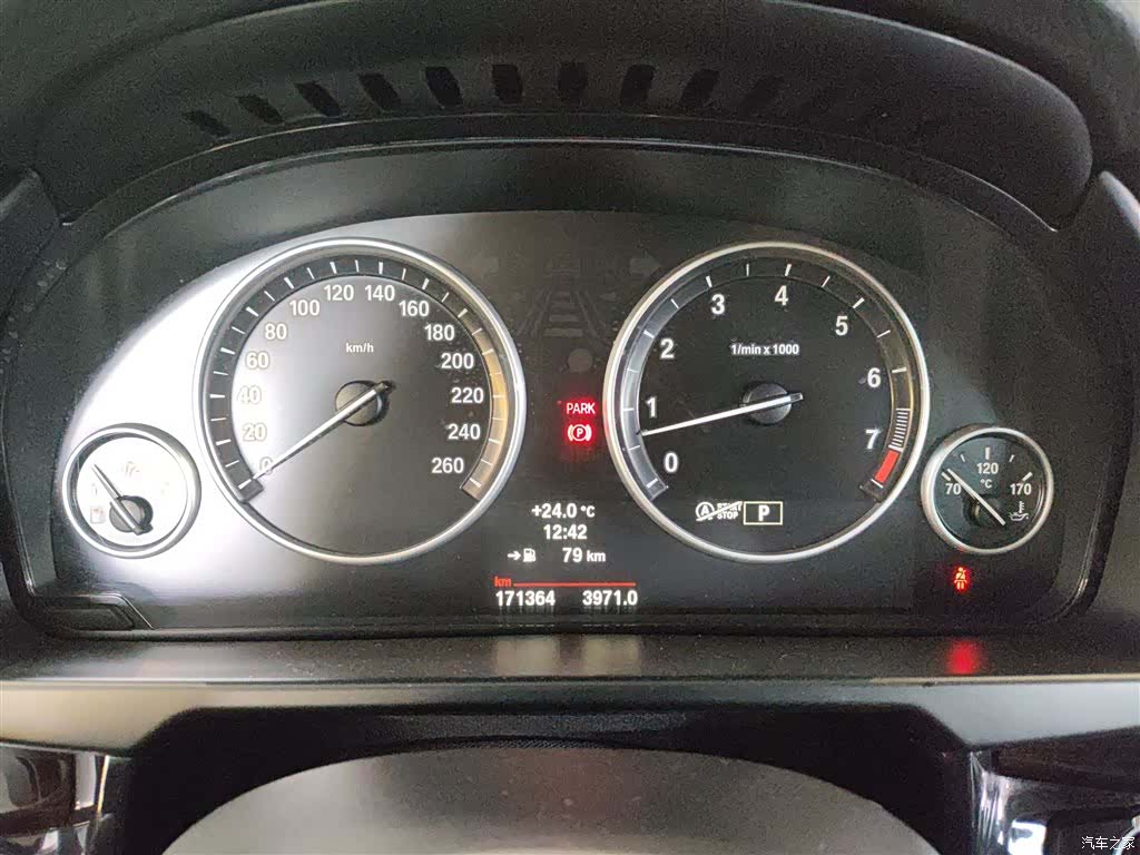 BMW X5, 2014 12
