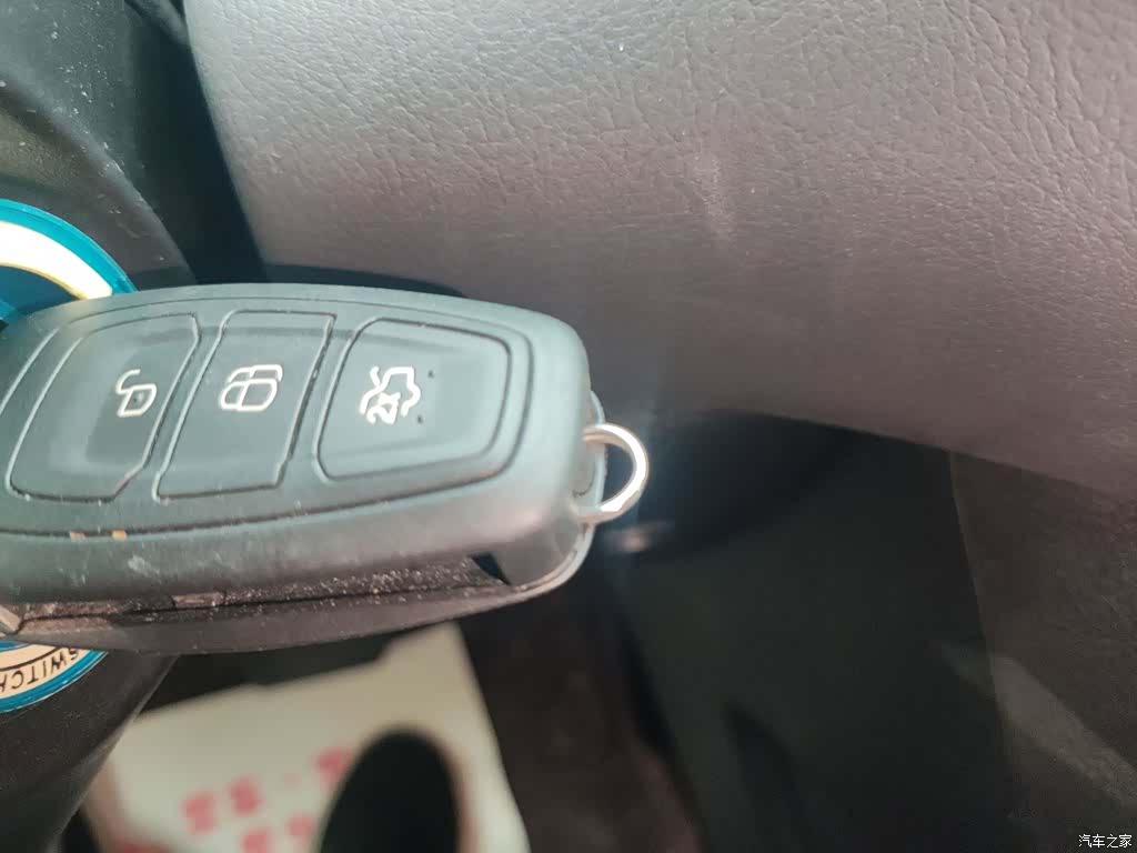 Ford Focus, 2015 17