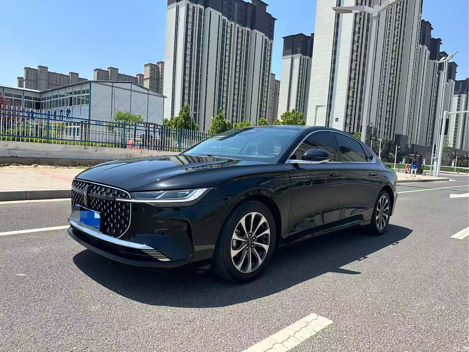Lincoln Z, 2025 3