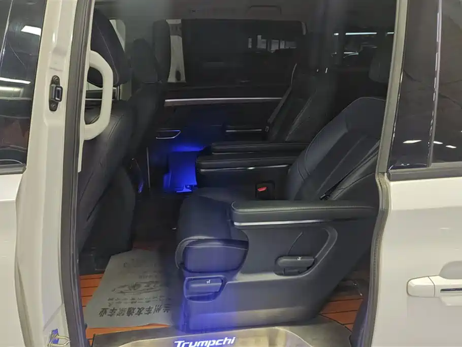 Trumpchi Trumpchi M8