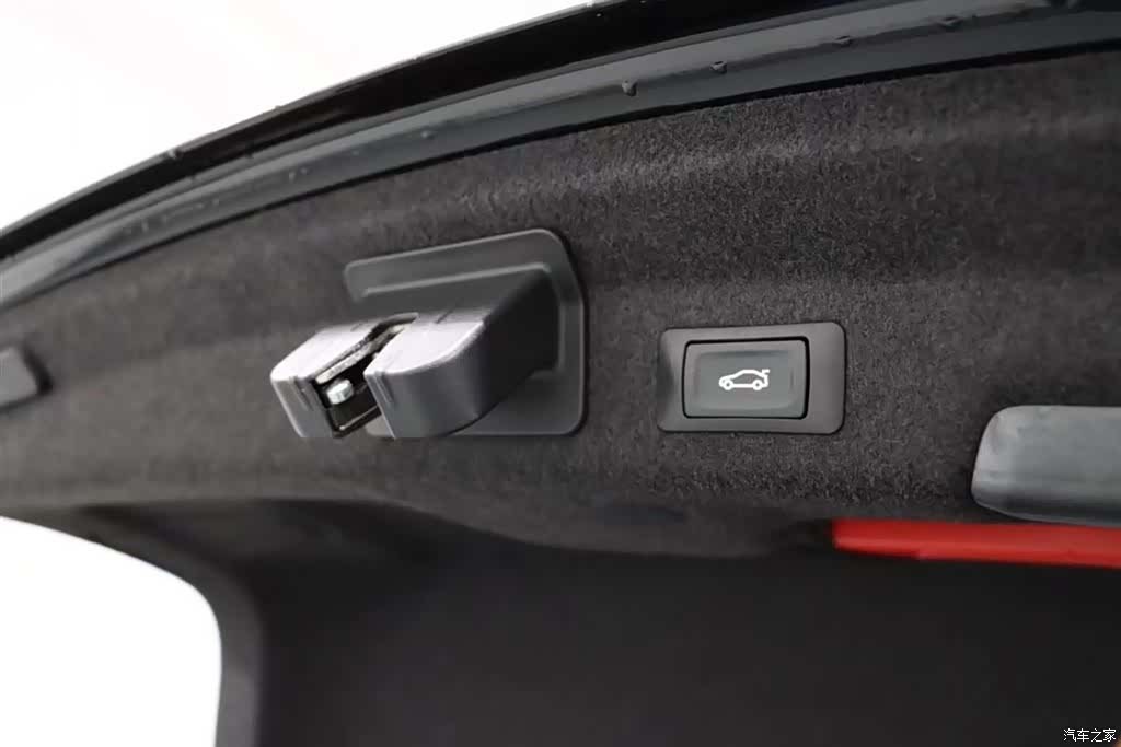 Audi A6L, 2023 13